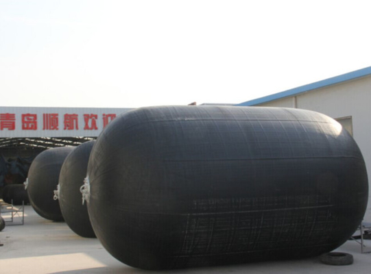 선박에서 선박으로 연결된 체인 타이어 네트워크용 스링 타입의 Pneumatic Fender