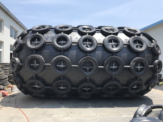 3-20 일 생산 시간 스링 타입 및 1-9m 길이의 Pneumatic 고무 펜더