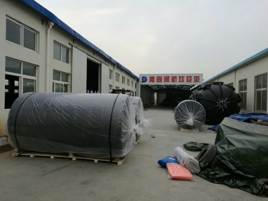 UV 저항 OEM EVA 폼 펜더와 스위블 포함 및 내부 재료